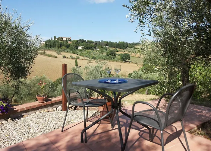 Dreizimmerwohnung Fuer 4 Personen 3 Km Vom Zentru By Interhome Siena