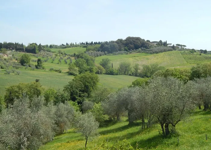 Dreizimmerwohnung Fuer 4 Personen 3 Km Vom Zentru By Interhome